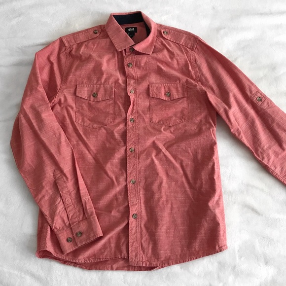 H&M Other - h&m collared casual button down shirt
